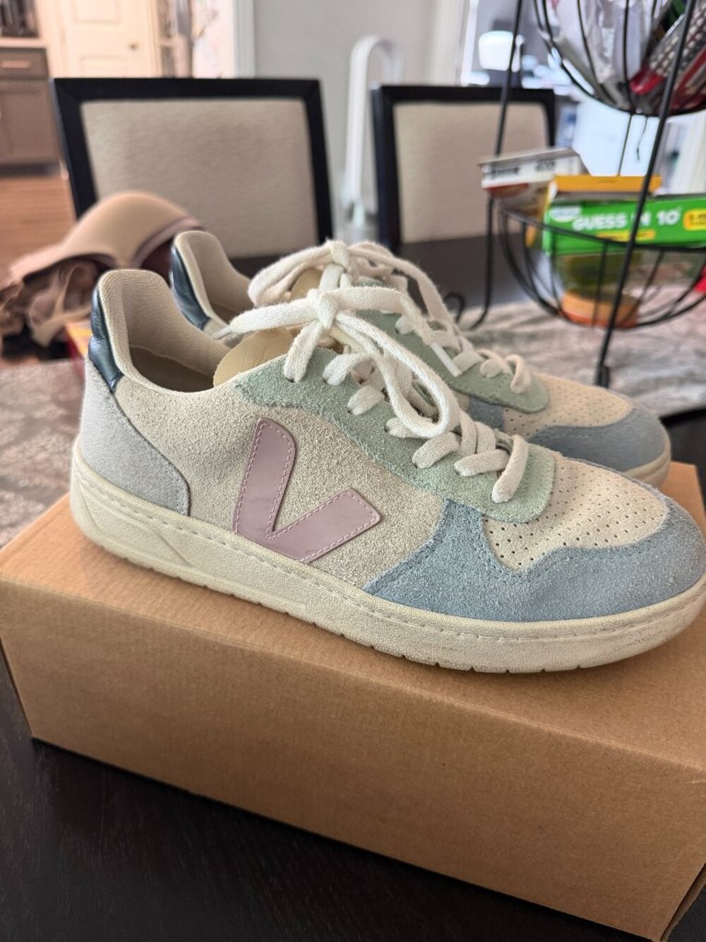 Veja Multicolor Natural Babe - V-10 Suede - Size 7 | EU 38